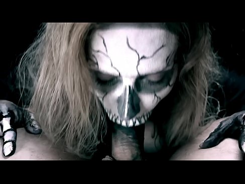❤️ Demon djevojka siše kurac svojim crnim ustima i guta spermu. ❤️ Jebeni video u pornografiji hr.oblogcki.ru ❌